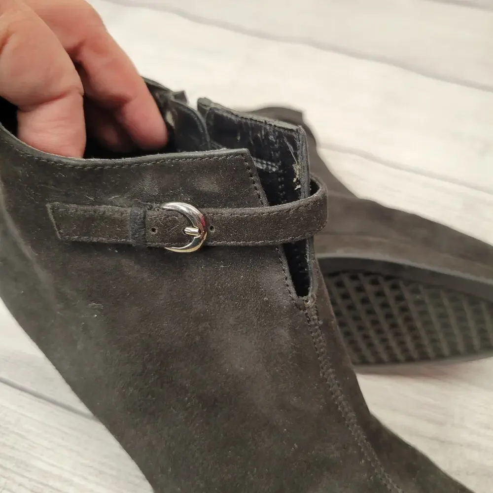 Aerosoles Black Suede Heeled Bootie, Side Zip, 3
